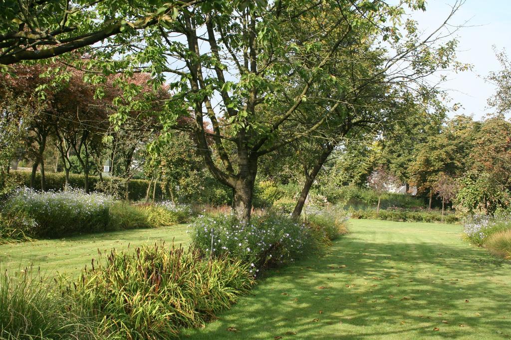 B&B Van Dinter Valkenswaard Exterior photo